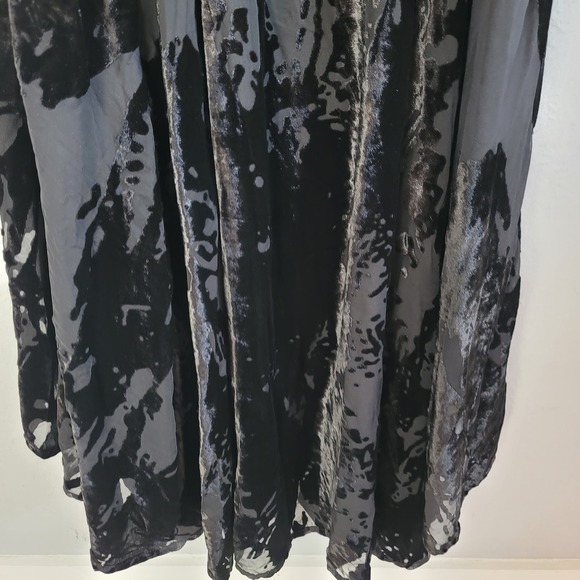 Hutch Velvet Celine Gown Wrap Dress size M - Picture 13 of 13
